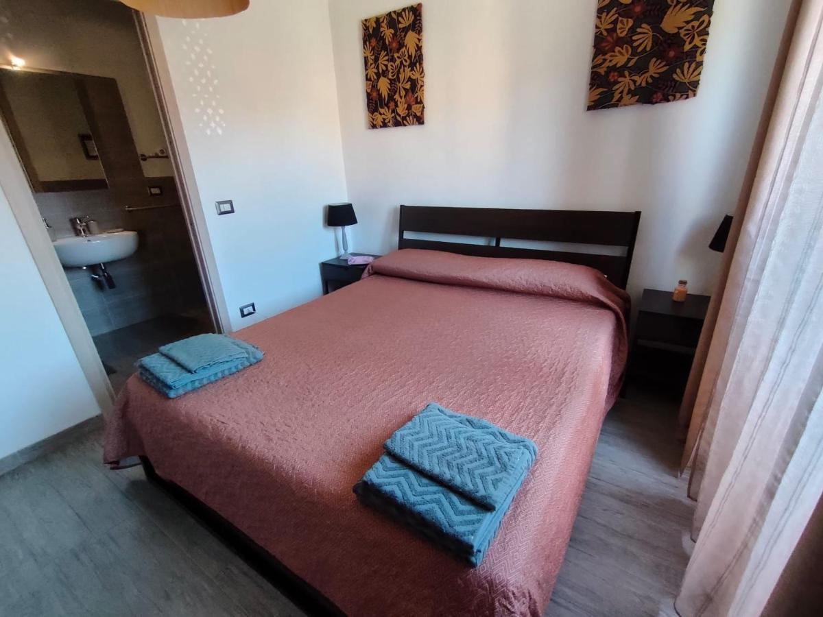 B&B Libellula Iglesias Bagian luar foto